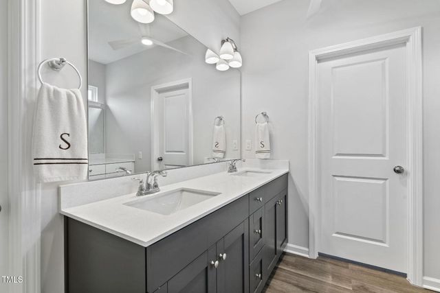 482 Olivia Crossing Court, Four Oaks, NC 27524