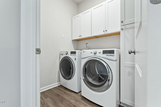 482 Olivia Crossing Court, Four Oaks, NC 27524