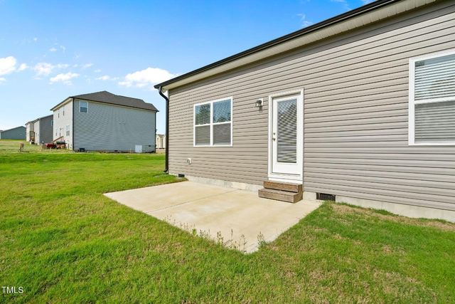 482 Olivia Crossing Court, Four Oaks, NC 27524