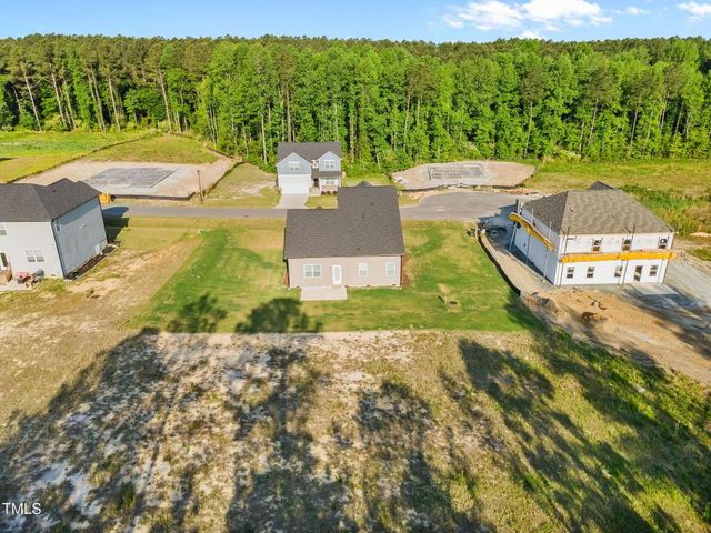 482 Olivia Crossing Court, Four Oaks, NC 27524