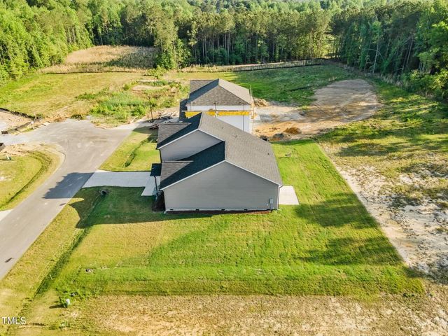 482 Olivia Crossing Court, Four Oaks, NC 27524