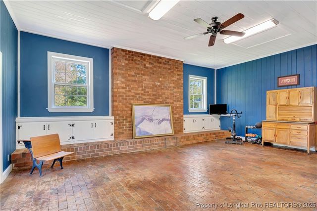 704 Barker Ten Mile Road, Lumberton, NC 28358