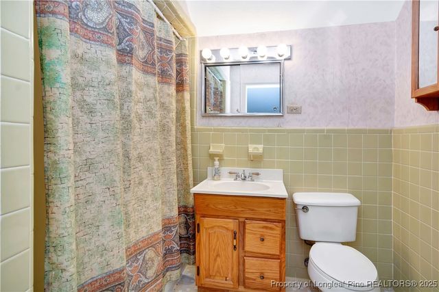 704 Barker Ten Mile Road, Lumberton, NC 28358