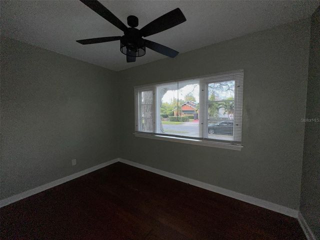 780 27TH AVENUE N, St Petersburg, FL 33704