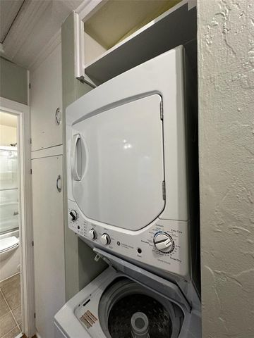 780 27TH AVENUE N, St Petersburg, FL 33704