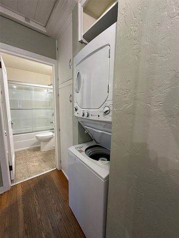 780 27TH AVENUE N, St Petersburg, FL 33704