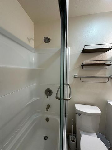 780 27TH AVENUE N, St Petersburg, FL 33704