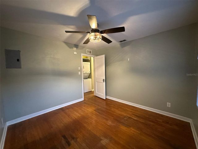 780 27TH AVENUE N, St Petersburg, FL 33704