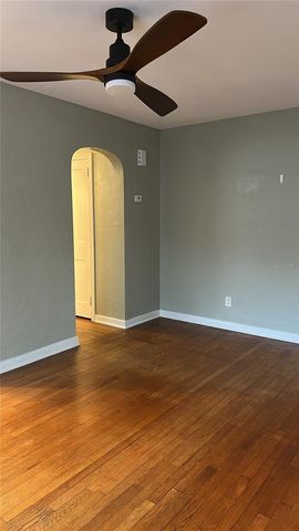 780 27TH AVENUE N, St Petersburg, FL 33704