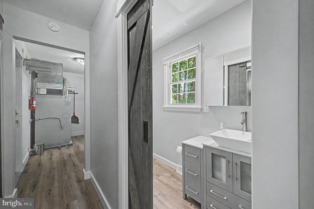 36 DEIDRE DR, Egg Harbor Township, NJ 08234