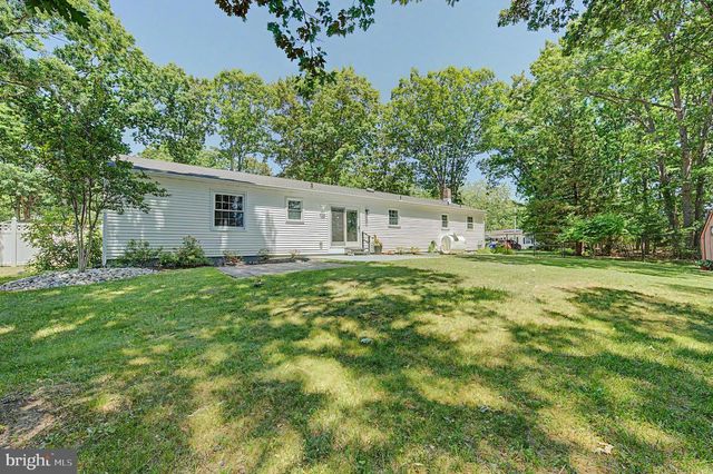 36 DEIDRE DR, Egg Harbor Township, NJ 08234
