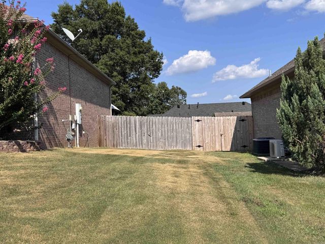 17 Emma Drive, Cabot, AR 72023