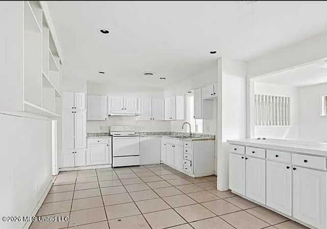 1038 Brookley Street, Jackson, MS 39212