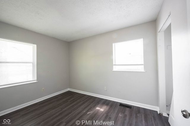 9313 Rochelle Drive, Indianapolis, IN 46235