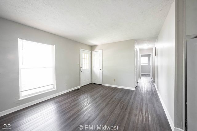 9313 Rochelle Drive, Indianapolis, IN 46235