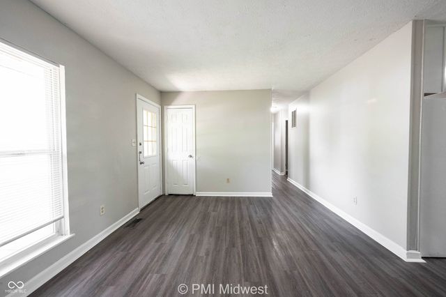 9313 Rochelle Drive, Indianapolis, IN 46235