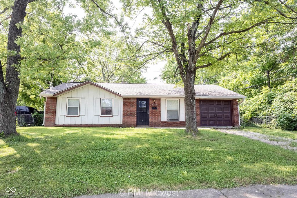 9313 Rochelle Drive, Indianapolis, IN 46235
