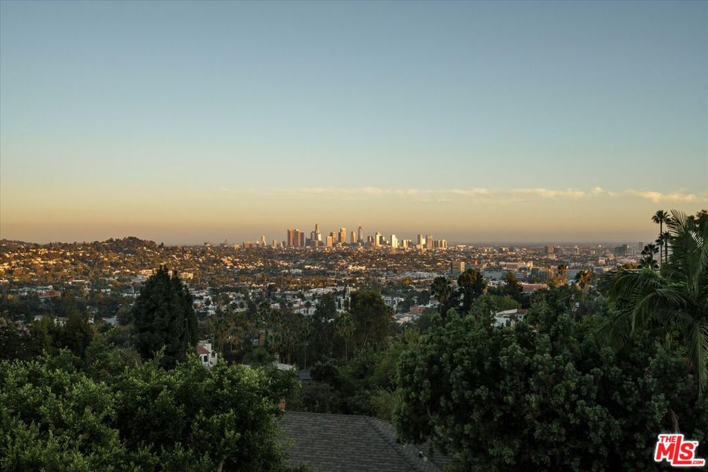 2551 Glendower Avenue, Los Angeles, CA 90027 — photo 3