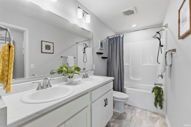 10208 Tirian Place, Fort Wayne, IN 46835