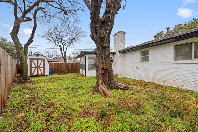 514 Bow Arrow Drive, Dallas, TX 75224