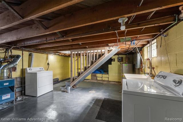 6021 Morley Street, Westland, MI 48185