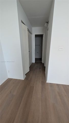 2701 Riverside Dr 206-B, Coral Springs, FL 33065