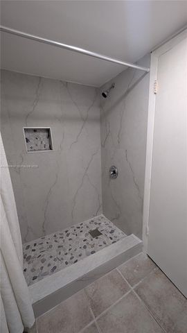 2701 Riverside Dr 206-B, Coral Springs, FL 33065