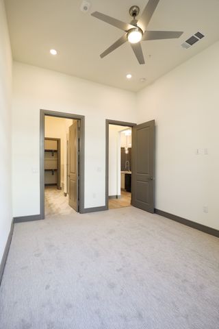 2700 Old Denton Road 1054, Carrollton, TX 75007