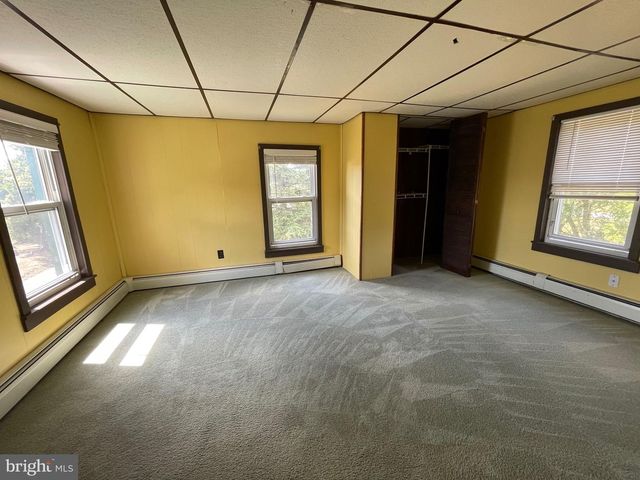 531 KUTZTOWN RD, Myerstown, PA 17067