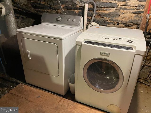 531 KUTZTOWN RD, Myerstown, PA 17067