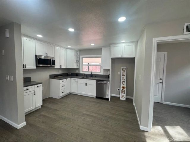 318 W Avenue J10, Lancaster, CA 93534