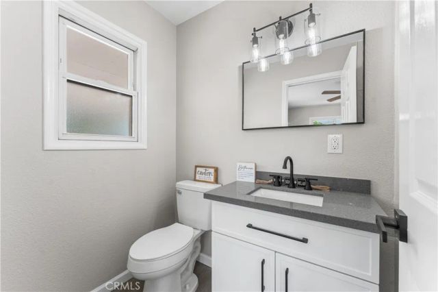 318 W Avenue J10, Lancaster, CA 93534