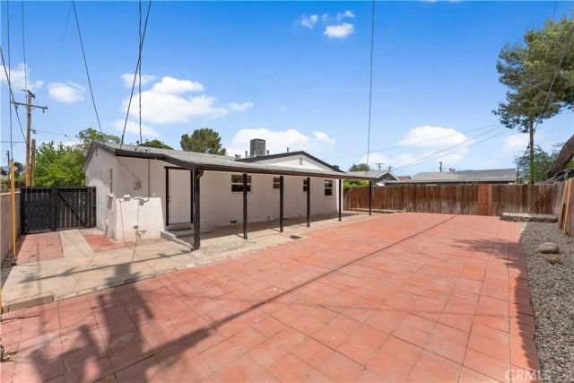 318 W Avenue J10, Lancaster, CA 93534