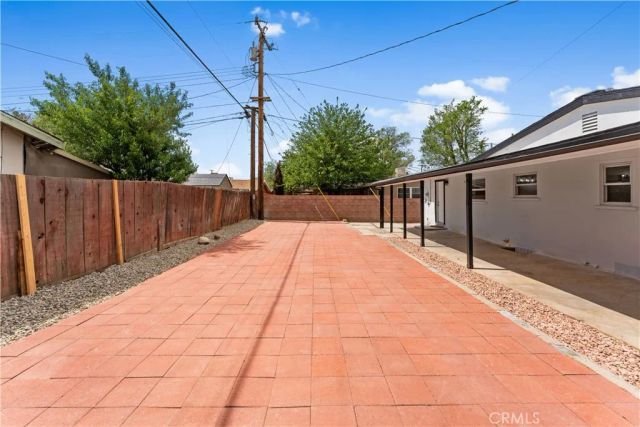 318 W Avenue J10, Lancaster, CA 93534