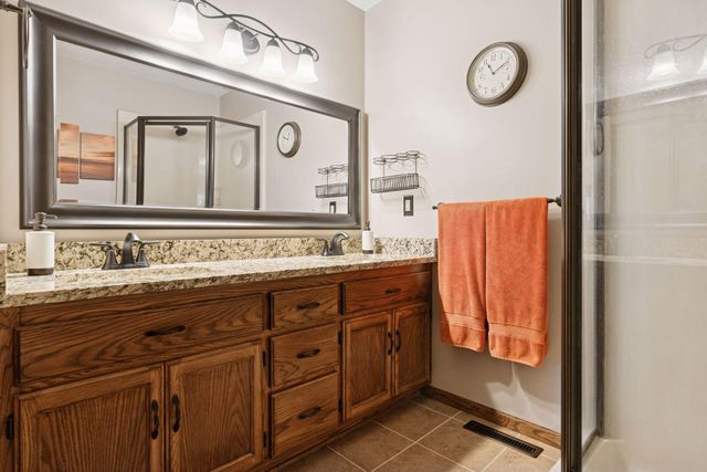 34914 Linden Avenue, Lindstrom, MN 55045