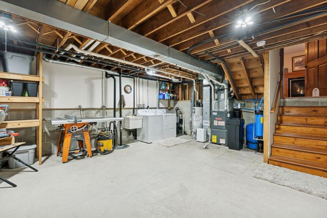 34914 Linden Avenue, Lindstrom, MN 55045