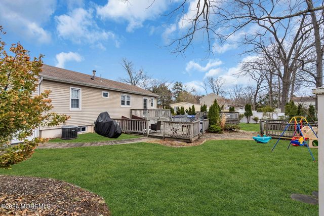 965 Gloucester Avenue, Brick, NJ 08723