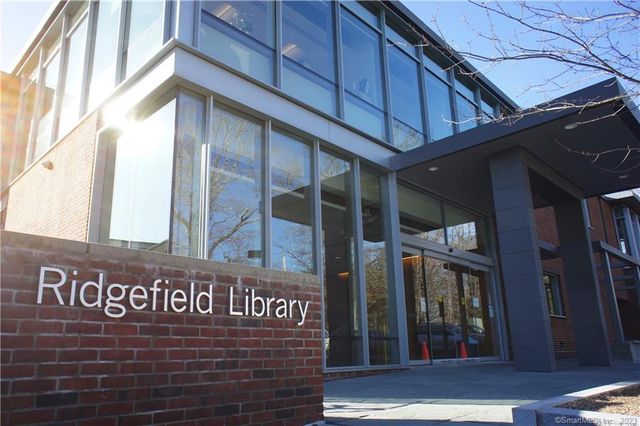 2 Juneberry Lane 2, Ridgefield, CT 06877