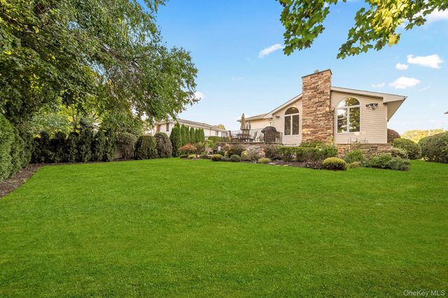 14 Kay Street, Jericho, NY 11753