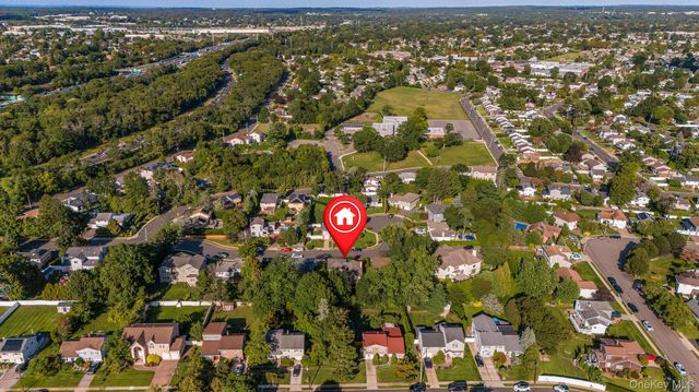 14 Kay Street, Jericho, NY 11753