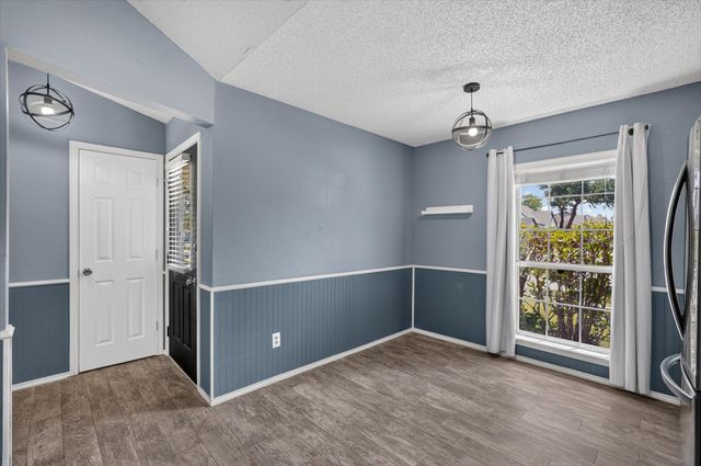 1809 Smokey Mountain Trail, Mesquite, TX 75149