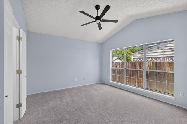 1809 Smokey Mountain Trail, Mesquite, TX 75149