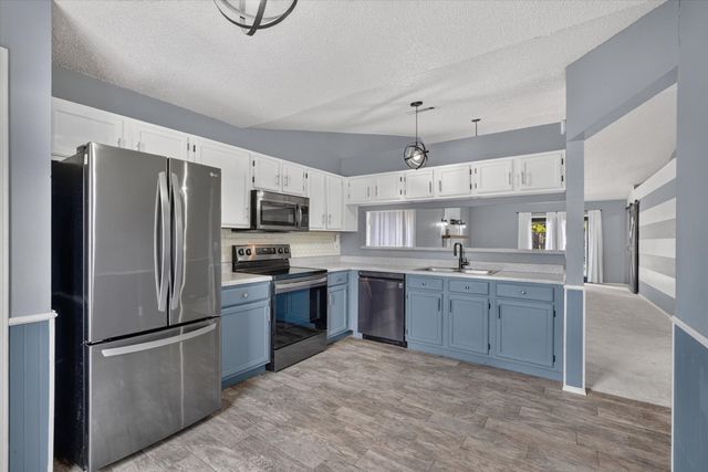 1809 Smokey Mountain Trail, Mesquite, TX 75149