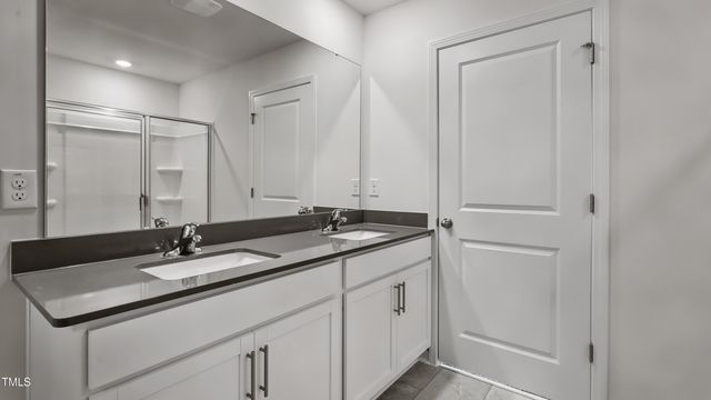 914 Comice Pear Drive, Willow Spring, NC 27592