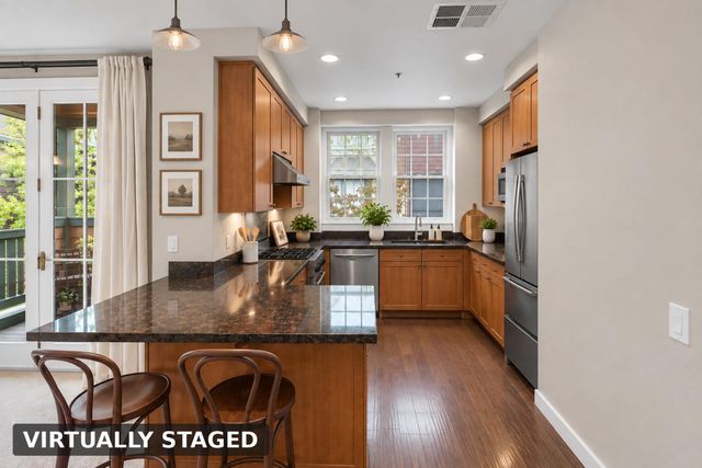 20 Madison Avenue 213, San Mateo, CA 94402