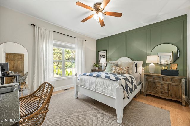 115 Southcove Drive, Greenback, TN 37742