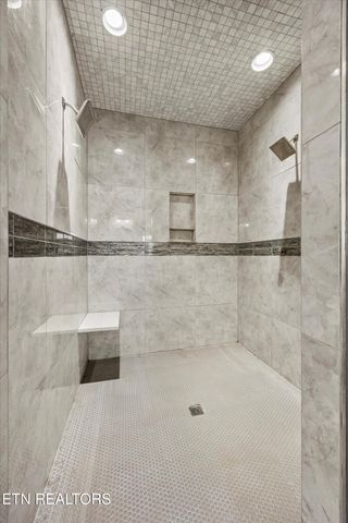 115 Southcove Drive, Greenback, TN 37742