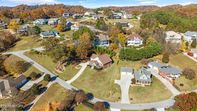 115 Southcove Drive, Greenback, TN 37742