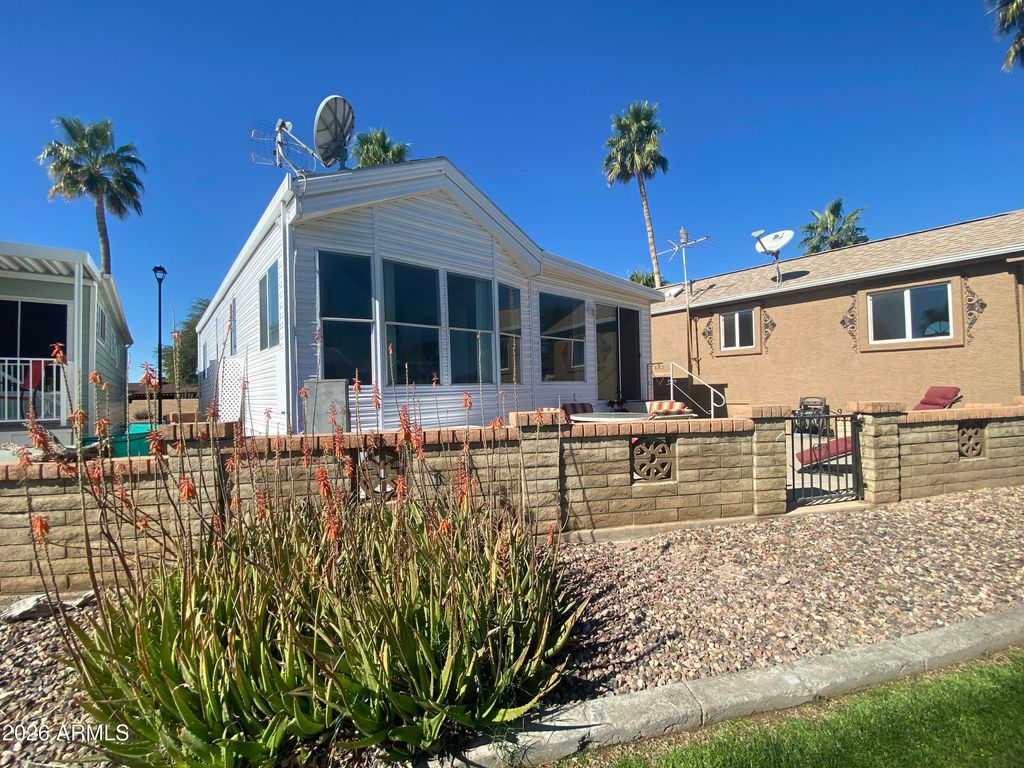 Image 1 of property listing at 2184 S Cherokee Drive 184, Apache Junction, AZ 85119