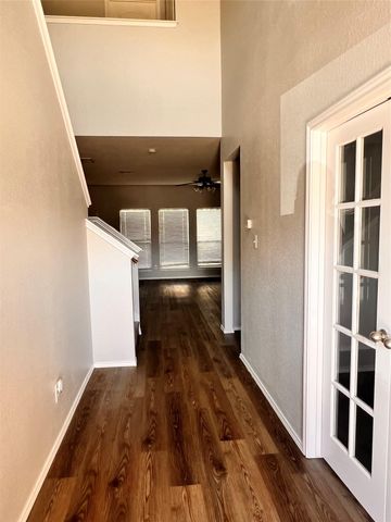 2049 Rachel LN, Round Rock, TX 78664